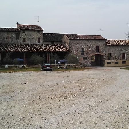 Agriturismo Licensi Del Bresa Villa Monzambano Exterior photo