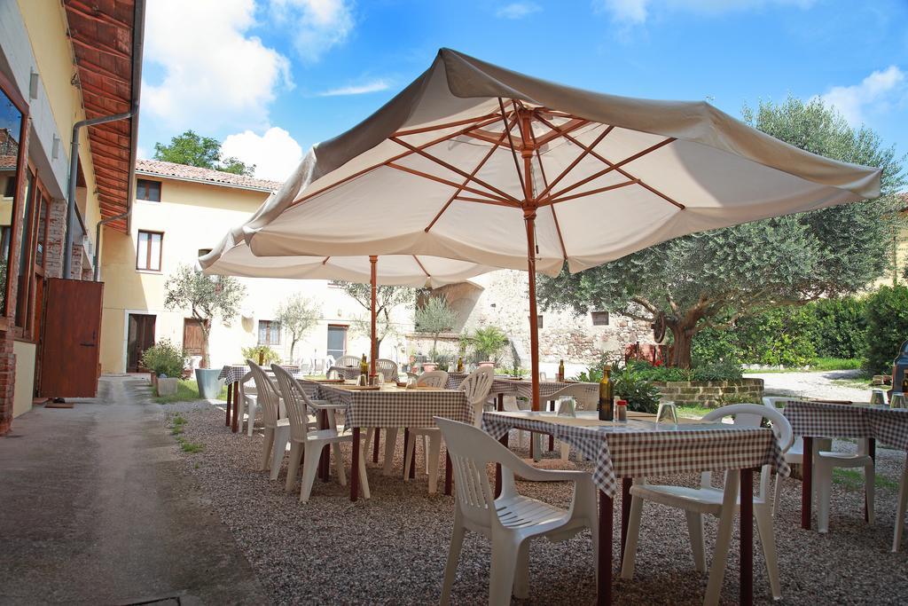 Agriturismo Licensi Del Bresa Villa Monzambano Room photo
